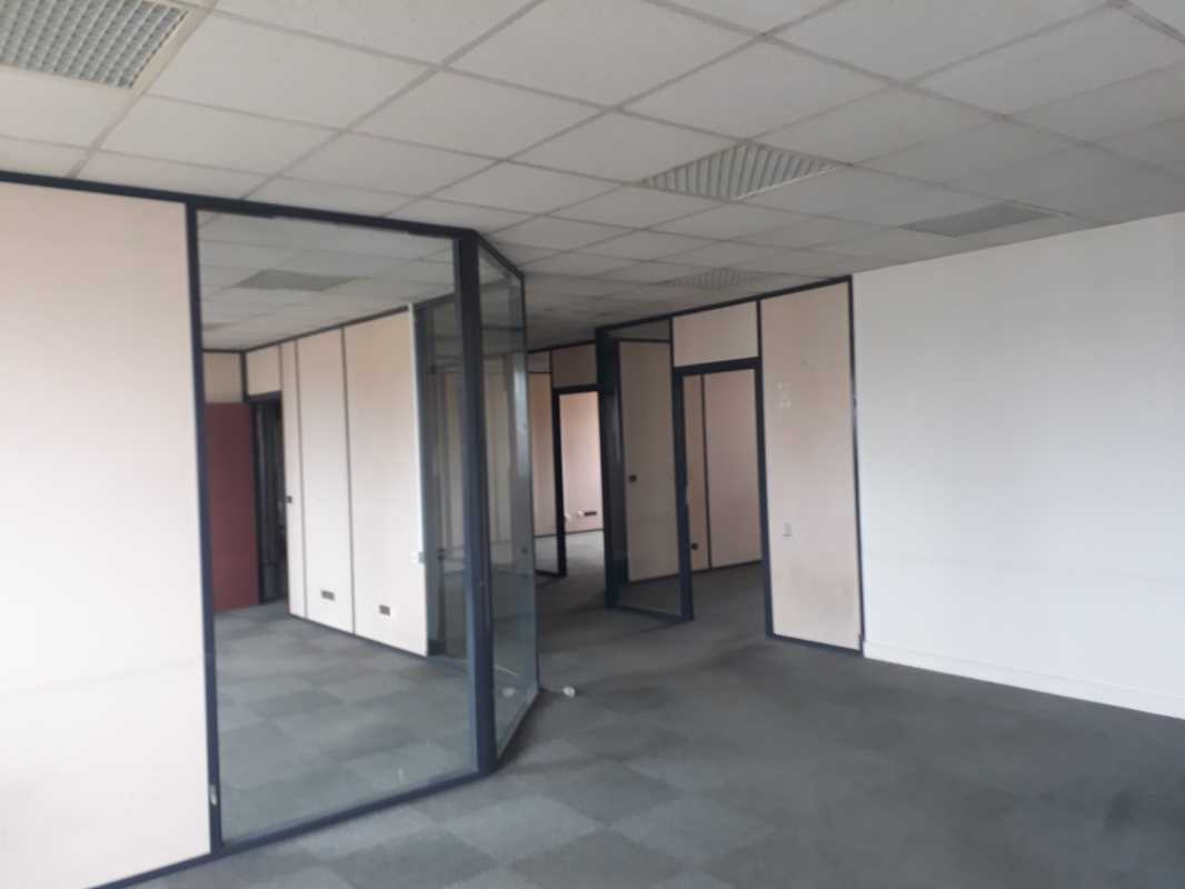 Photo du bien : à Louer Bureaux et Activités 91140 VILLEBON SUR YVETTE offre 753464