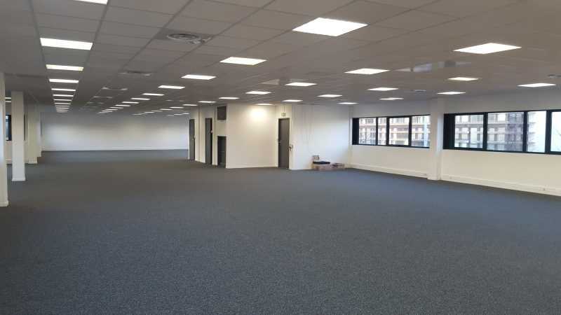 Photo du bien : à Louer Bureaux et Activités 92230 GENNEVILLIERS offre 765000