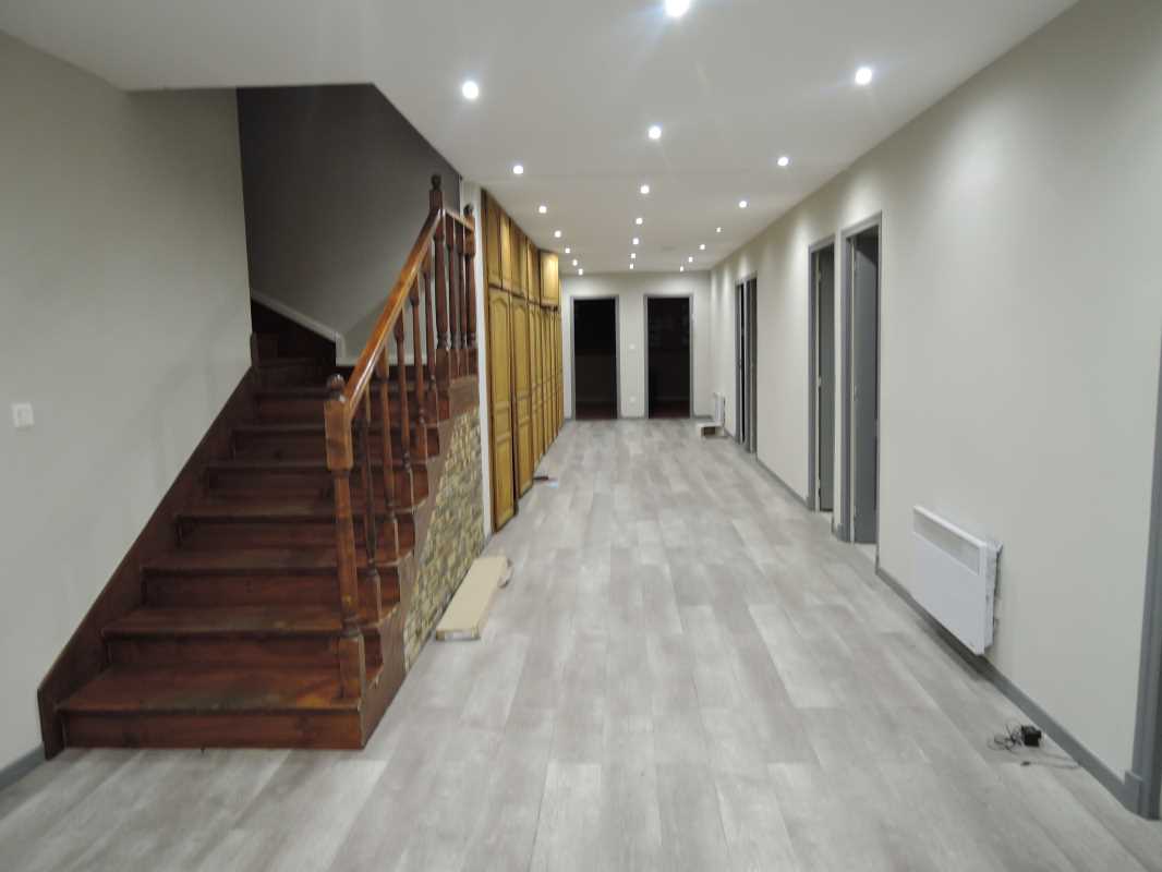 Photo du bien : à Louer Bureaux et Activités 93300 AUBERVILLIERS offre 766346