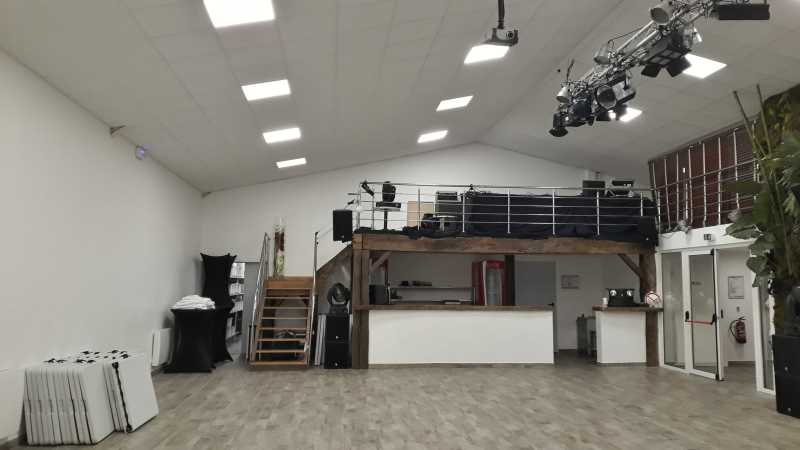 Photo du bien : à Vendre Locaux d'activité 91100 CORBEIL ESSONNES offre 769166