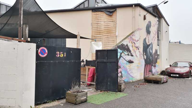 Photo du bien : à Vendre ou à Louer Locaux d'activité 91000 EVRY offre 770051