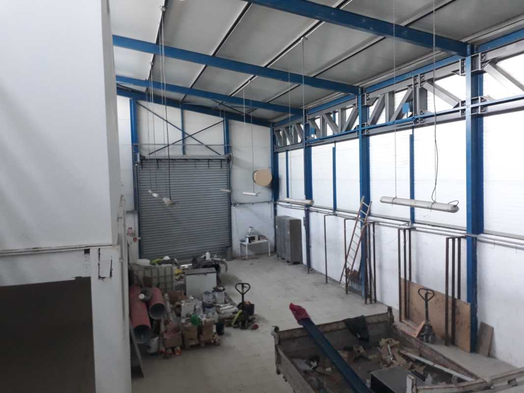 Photo du bien : à Louer Locaux d'activité 93370 MONTFERMEIL offre 784310