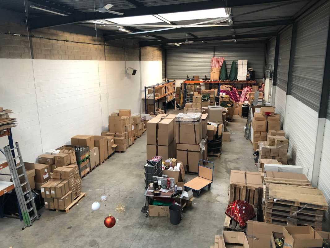 Photo du bien : à Louer Entrepôt et Locaux d'activité 77230 MOUSSY LE NEUF offre (...)