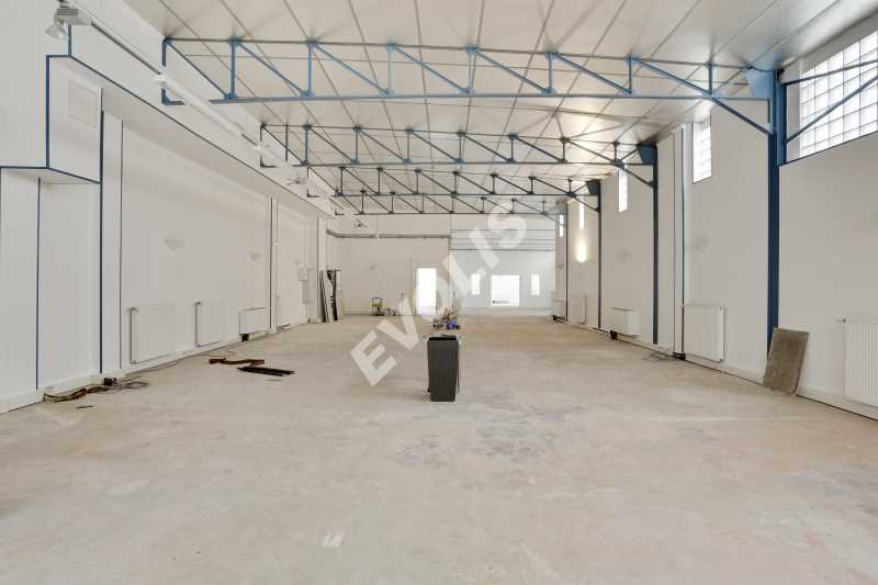 Photo du bien : à Louer Activités et Bureaux 92000 NANTERRE offre 789125