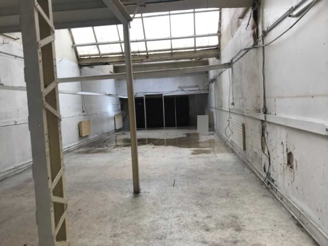 Photo du bien : à Louer Locaux d'activité 93380 PIERREFITTE SUR SEINE offre (...)