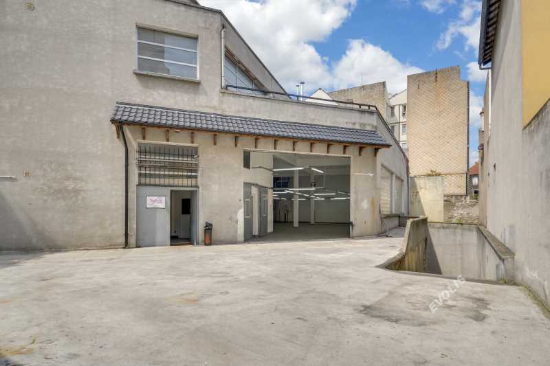 Photo du bien : à Louer Locaux d'activité 93300 AUBERVILLIERS offre 805349