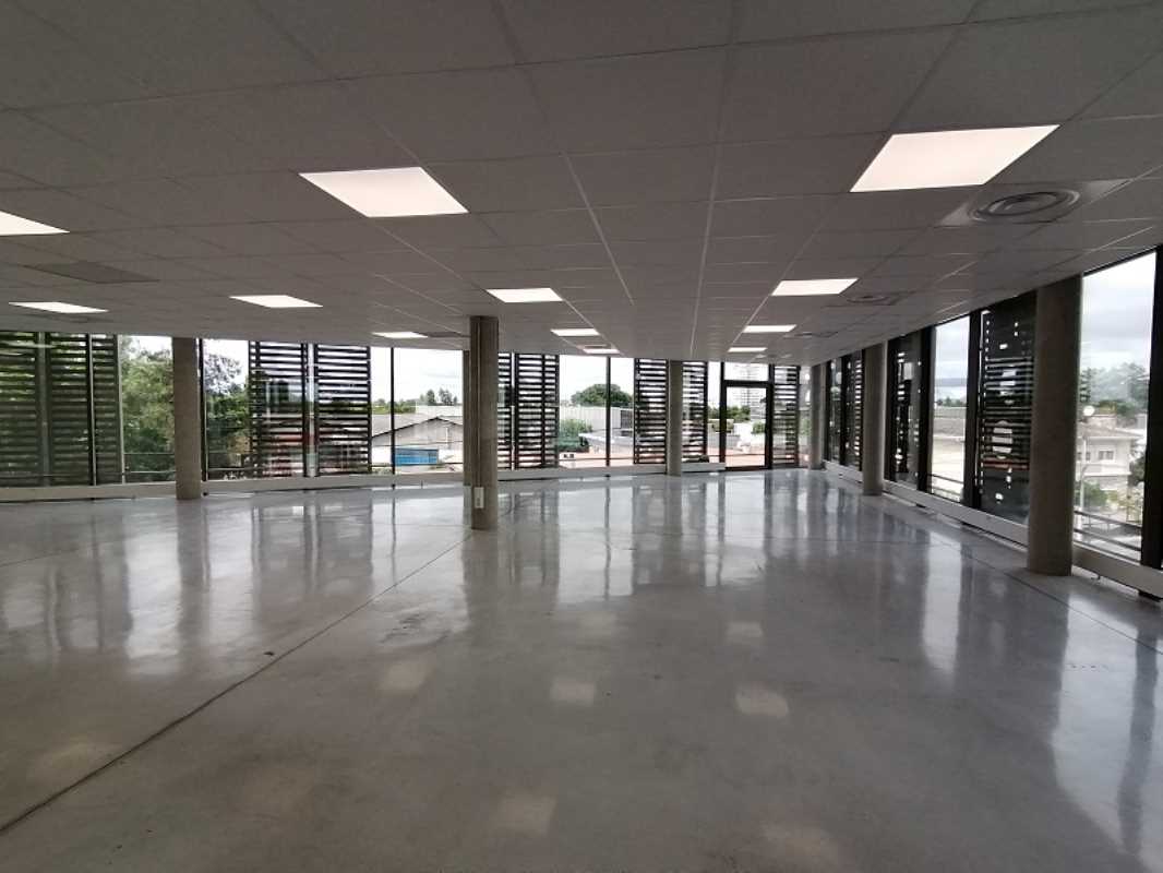 Photo du bien : à Louer Bureaux 33700 MERIGNAC offre 807185