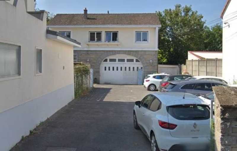 Photo du bien : à Louer Bureaux et Activités 93340 LE RAINCY offre 813581