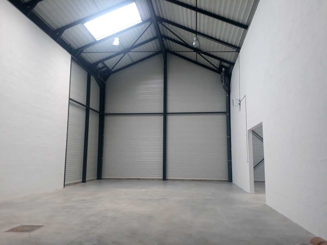 Photo du bien : à Louer Locaux d'activité 95240 CORMEILLES EN PARISIS offre (...)