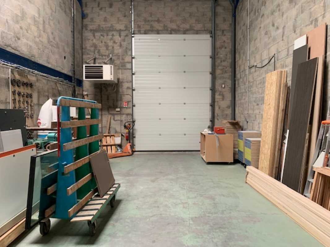 Photo du bien : à Louer Locaux d'activité 95340 BERNES SUR OISE offre 827728