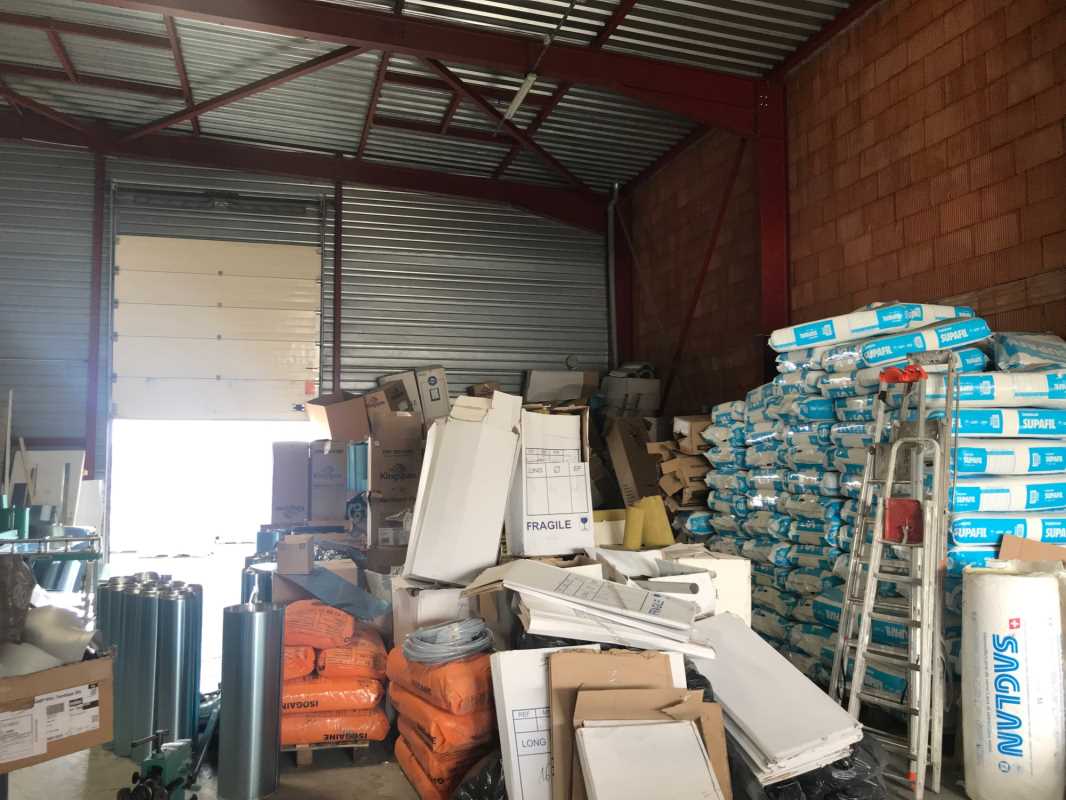 Photo du bien : à Louer Locaux d'activité 77170 BRIE COMTE ROBERT offre 831676