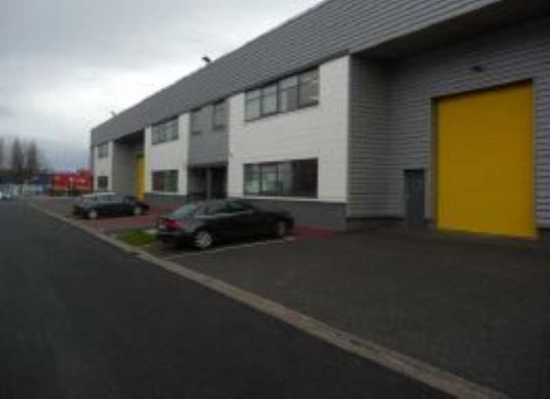 Photo du bien : à Louer Activités et Bureaux 92230 GENNEVILLIERS offre 832067