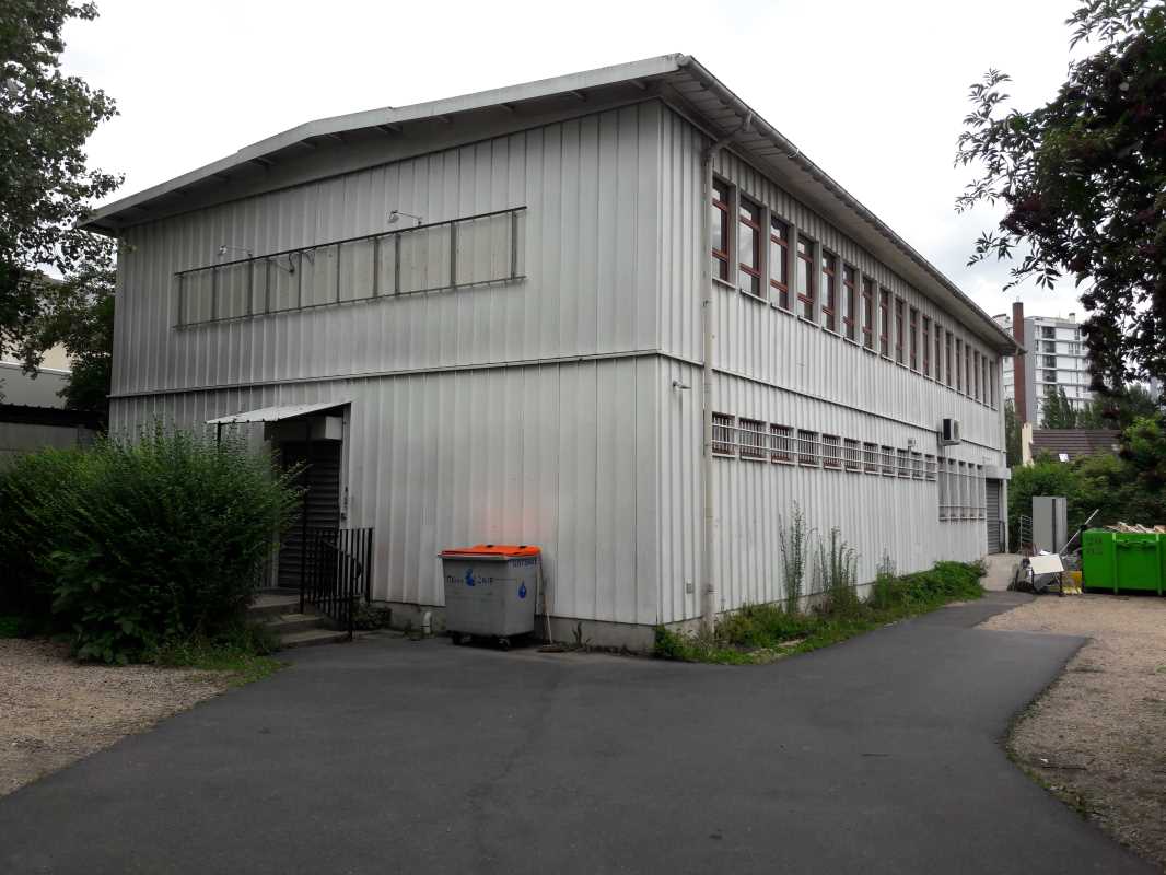 Photo du bien : à Louer Activités et Bureaux 95360 MONTMAGNY offre 832775