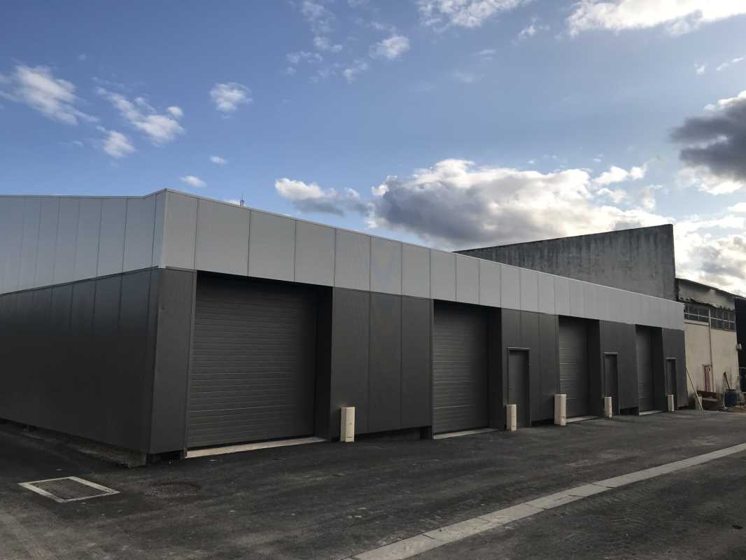 Photo du bien : à Vendre Locaux d'activité 77170 BRIE COMTE ROBERT offre 834578