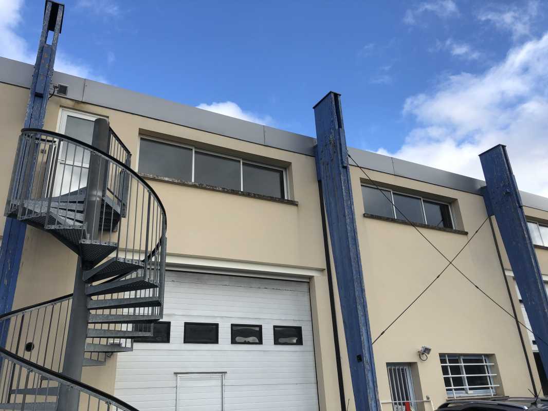 Photo du bien : à Louer Locaux d'activité 78630 MORAINVILLIERS offre 835902