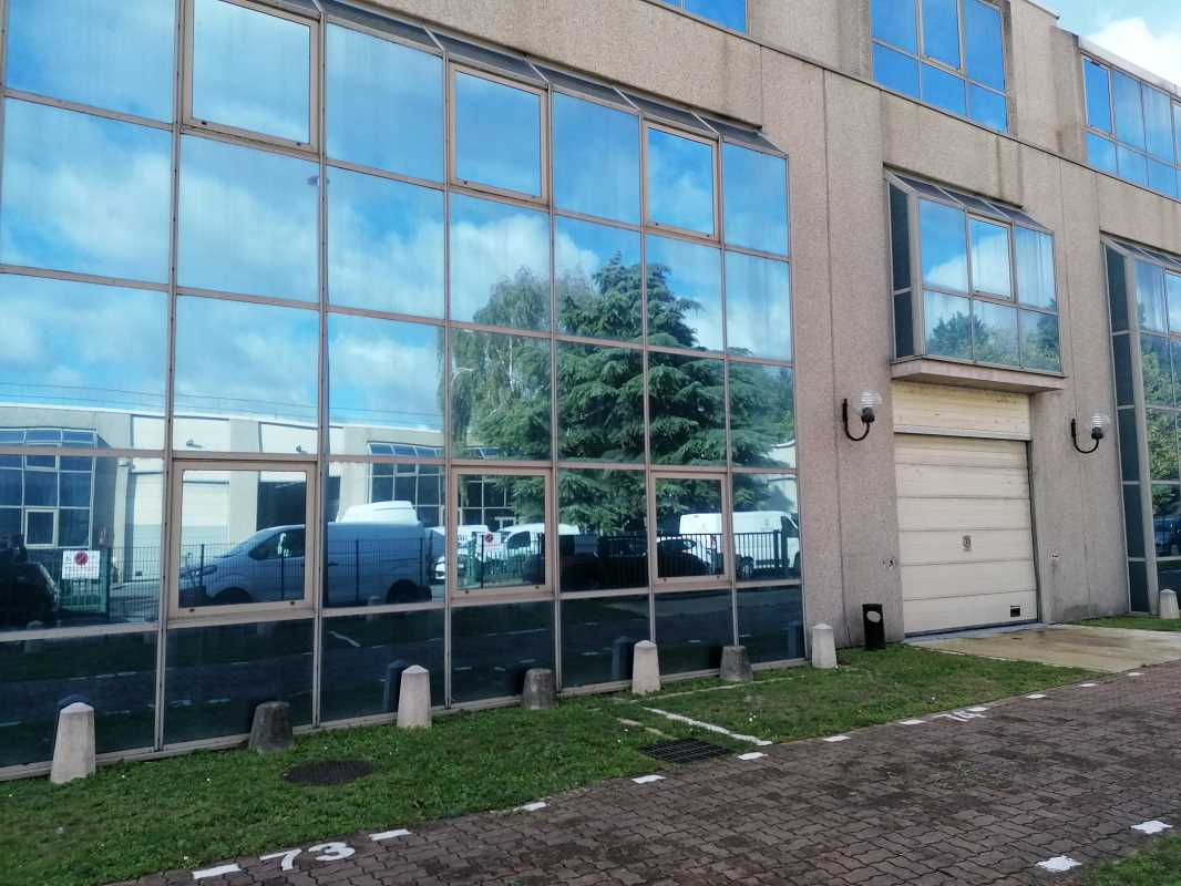 Photo du bien : à Louer Bureaux et Activités 95870 BEZONS offre 840832
