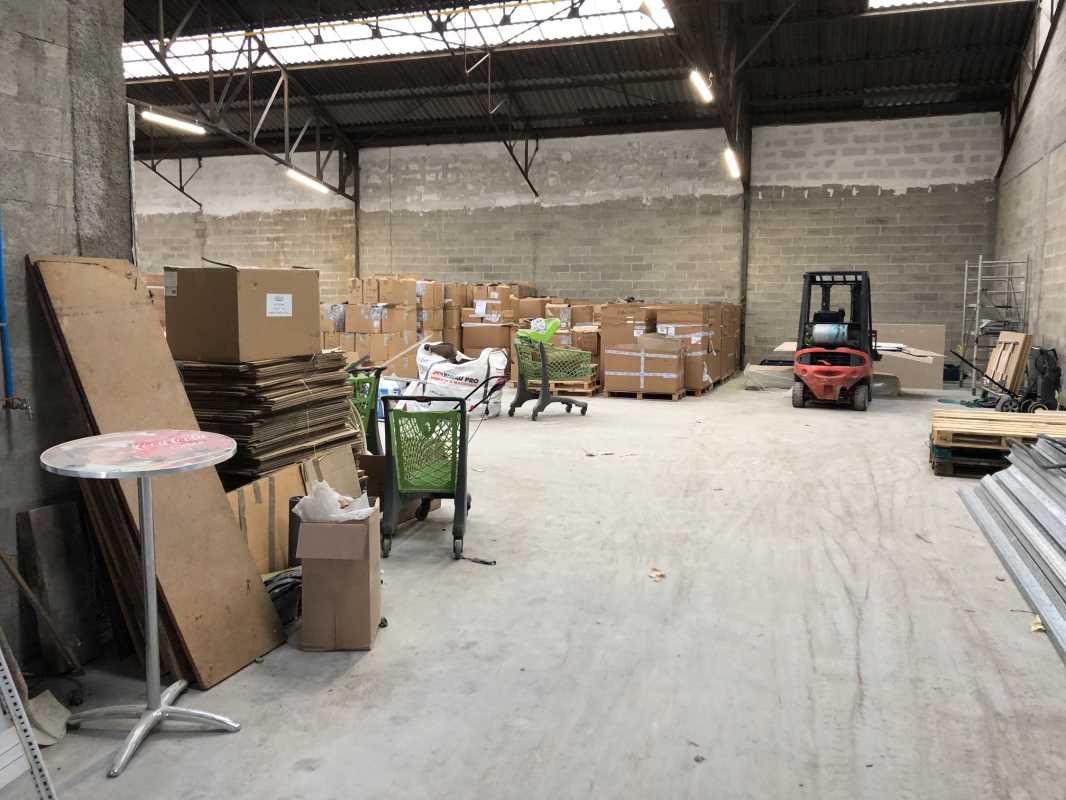 Photo du bien : à Louer Locaux d'activité 92230 GENNEVILLIERS offre 848304