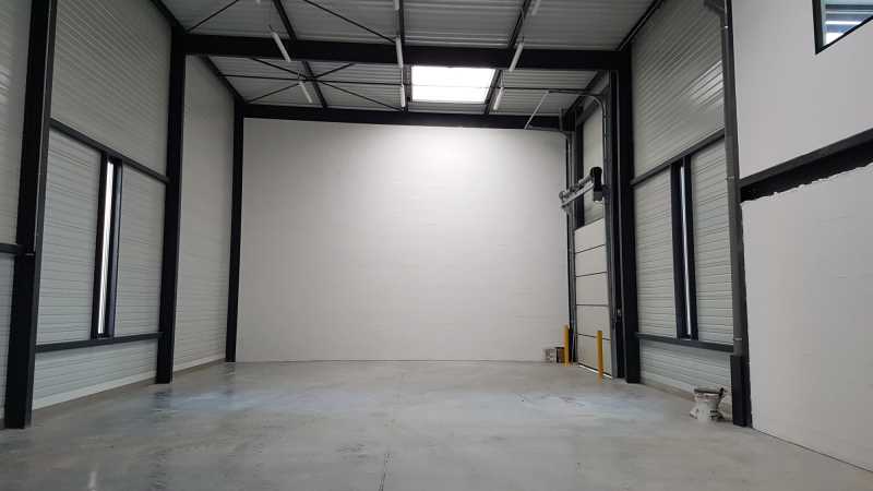 Photo du bien : à Louer Locaux d'activité 77610 FONTENAY TRESIGNY offre 850872
