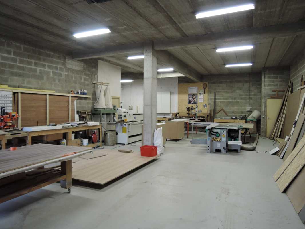 Photo du bien : à Louer Locaux d'activité 77450 MONTRY offre 853044