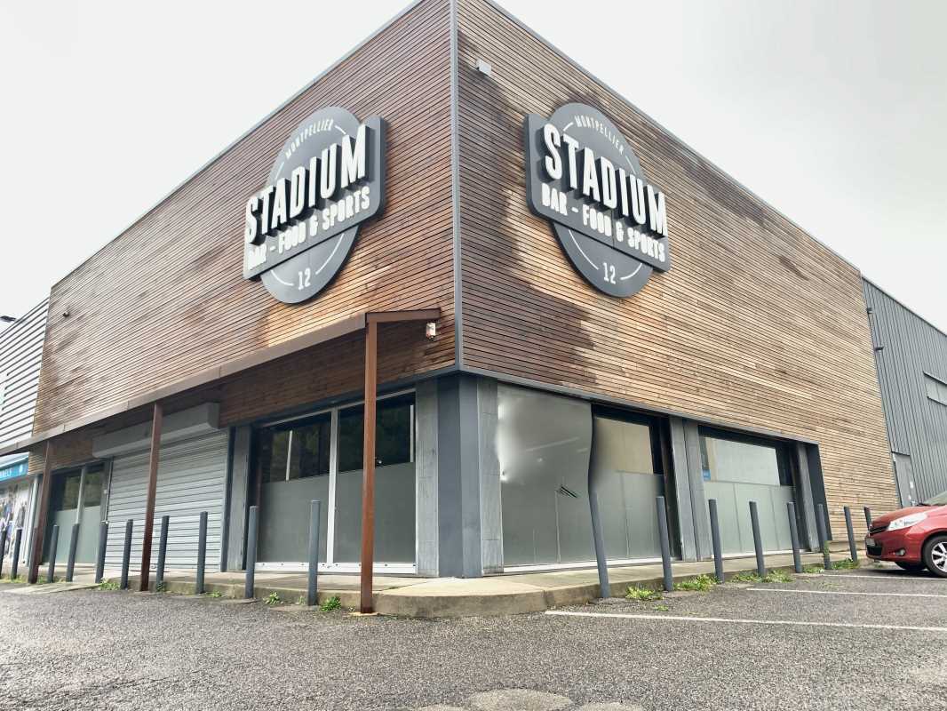 Photo du bien : à Louer + droit d'entrée Activités et Locaux commerciaux 34970 LATTES (...)