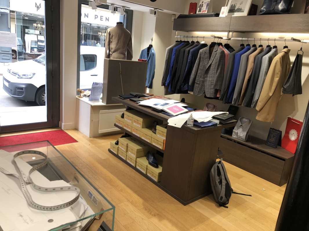 Photo du bien : Cession de bail Locaux commerciaux 75008 PARIS offre 890333