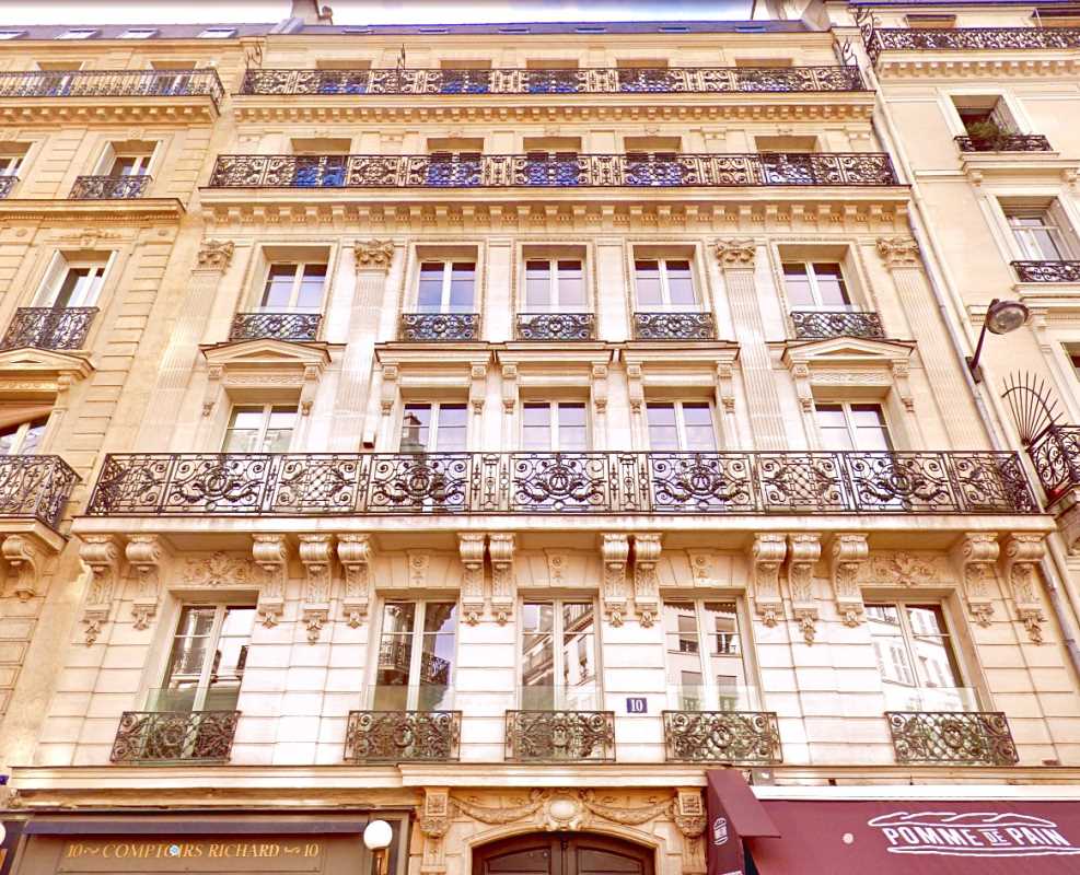 Bureaux de 144 m² À louer à Paris 9e Arrondissement