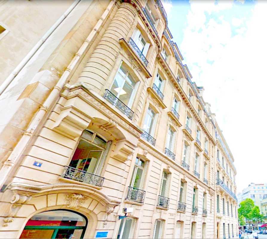 Bureaux de 406 m² À louer à Paris 16e Arrondissement