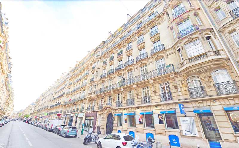 Bureaux de 247 m² À louer à Paris 17e Arrondissement