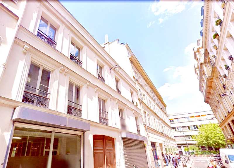 Bureaux de 1777 m² À louer à Paris 10e Arrondissement