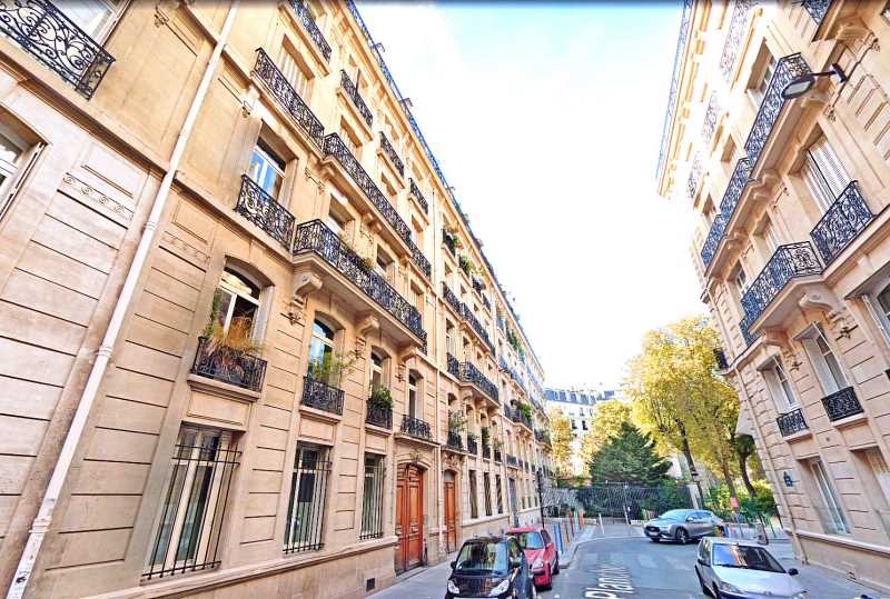 Bureaux de 18 m² À louer à Paris 7e Arrondissement
