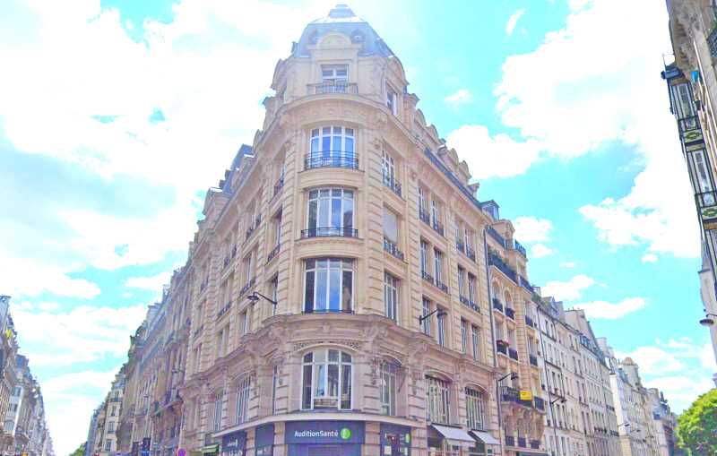 Bureaux de 275 m² À louer à Paris 2e Arrondissement