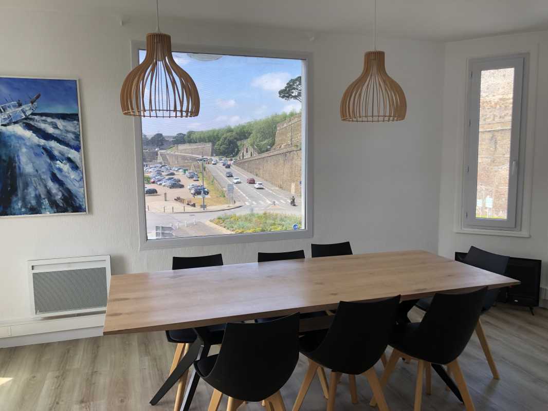 A LOUER PLATEAU DE BUREAUX 70 M² PORT DE COMMERCE BREST