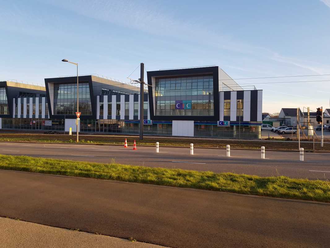 Visuel 2 de l'annonce : PLATEAU DE BUREAUX 333 M² LE VENISE GUIPAVAS