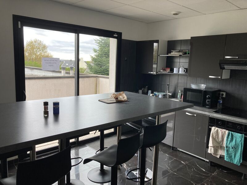Visuel 3 de l'annonce : LOCATION BUREAUX - 430 M² GUIPAVAS