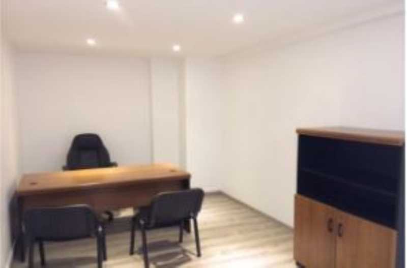 Visuel 4 de l'annonce : LOCATION  152 M² DIVISIBLE- BUREAUX - PORT DE BREST 