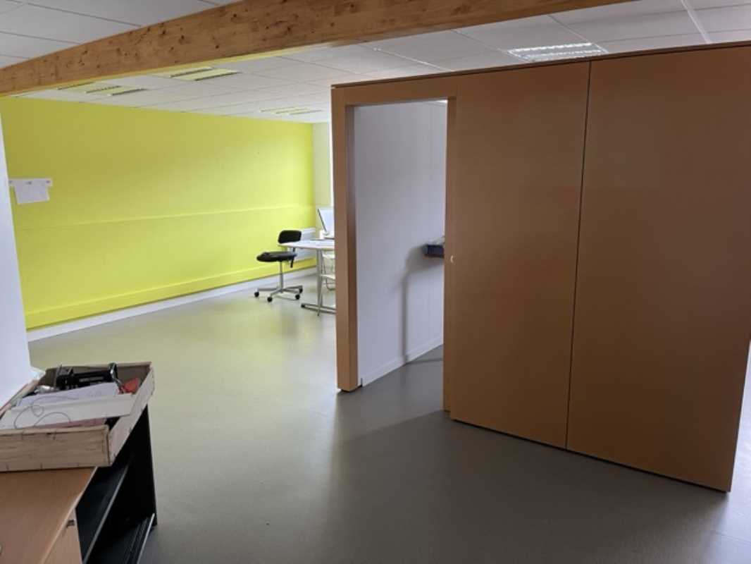 A LOUER - BUREAUX - 90M² ENVIRON - BREST 