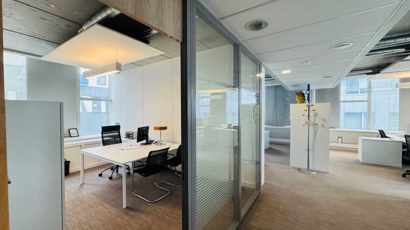 PLATEAU DE BUREAUX 194 M² LE BASSAM BREST PORT DE COMMERCE