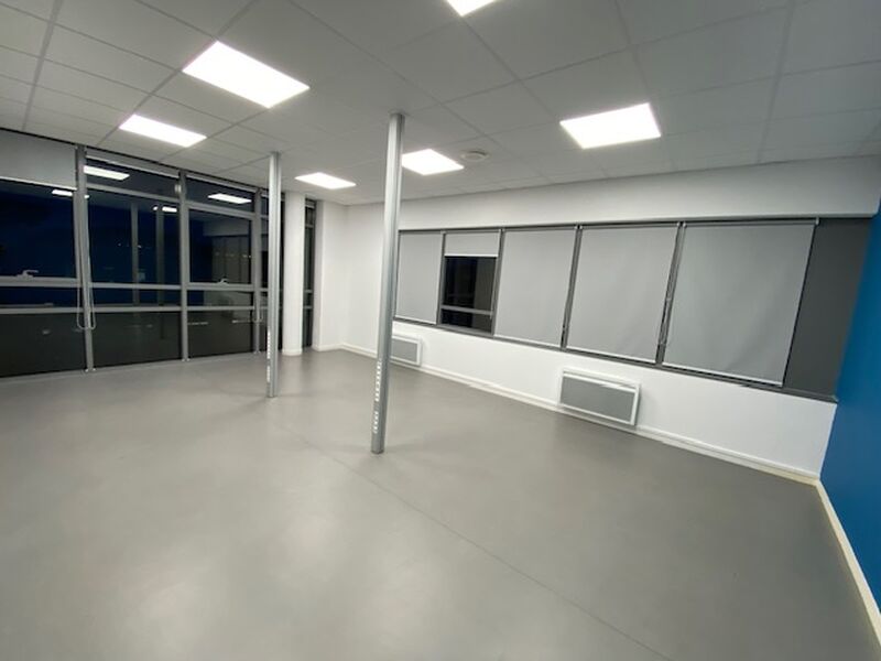 PLATEAU DE BUREAUX A LOUER 101 M² KERGONAN GUIPAVAS