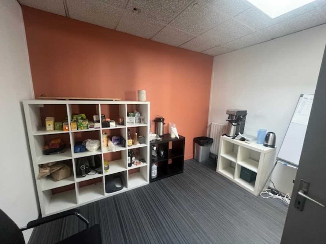 Visuel 5 de l'annonce : A LOUER - PLATEAU DE BUREAUX 260 M² - PORT DE COMMERCE DE BREST