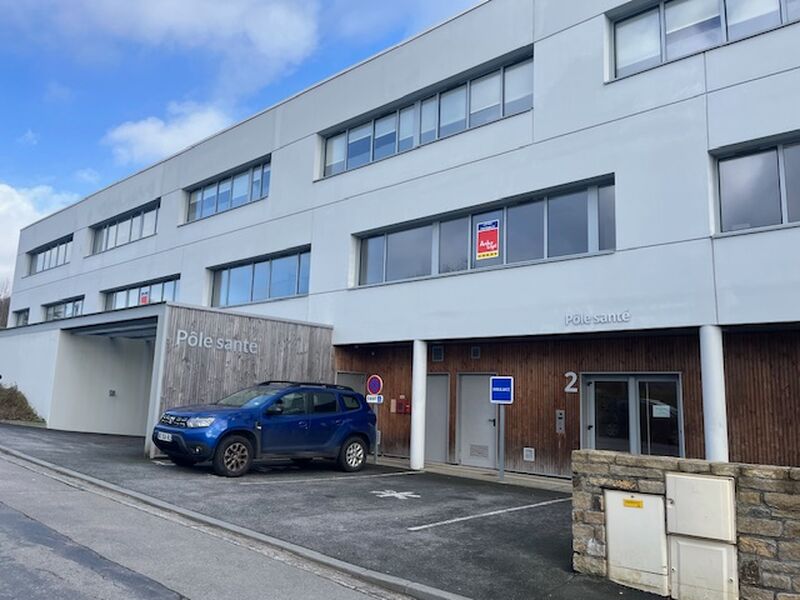 Visuel 11 de l'annonce : A VENDRE / A LOUER - PLATEAU DE BUREAUX 157 M² - LE RELECQ KERHUON