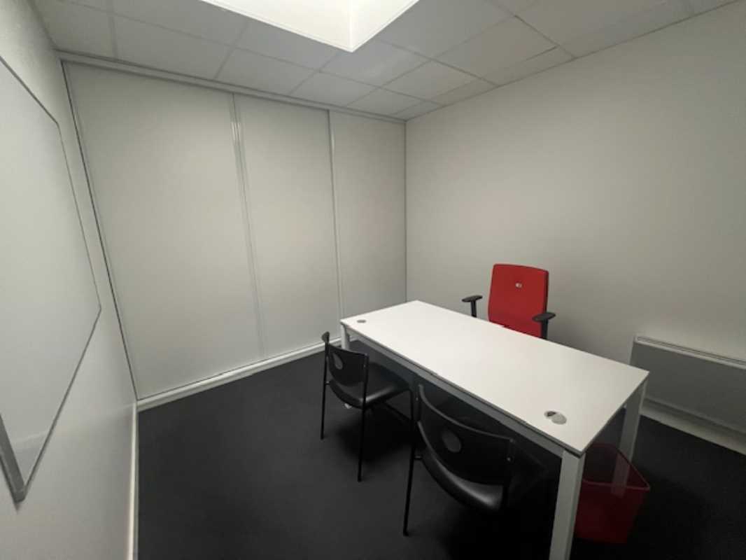 Visuel 6 de l'annonce : BUREAUX - 230 M² - BREST CENTRE VILLE