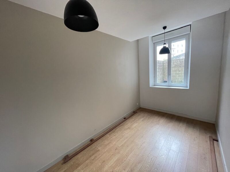 Visuel 8 de l'annonce : A LOUER LOCAL PROFESSINNEL 55 M² HYPER CENTRE VILLE BREST