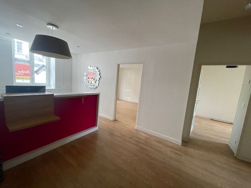 Visuel 10 de l'annonce : A LOUER LOCAL PROFESSINNEL 55 M² HYPER CENTRE VILLE BREST