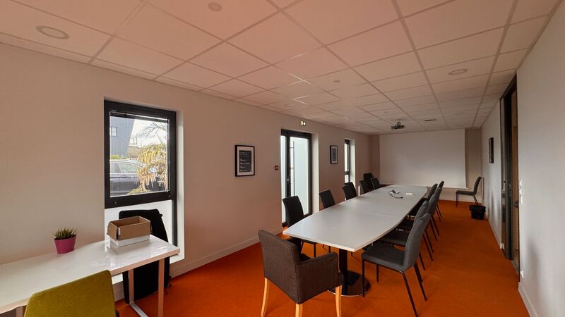 Visuel 7 de l'annonce : A LOUER PLATEAU DE BUREAUX 440 M² KERGONAN BREST