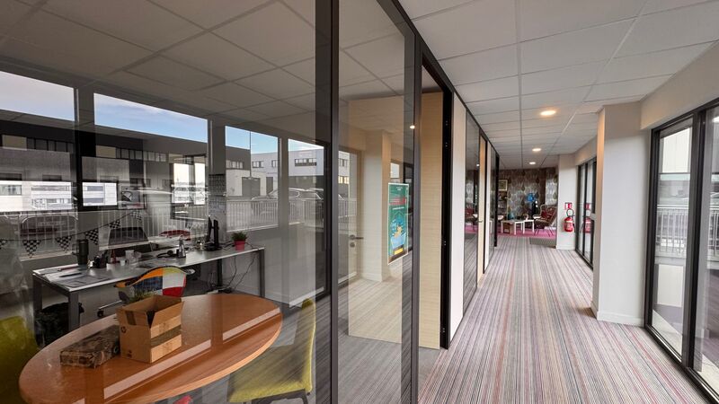 A LOUER PLATEAU DE BUREAUX 440 M² KERGONAN BREST