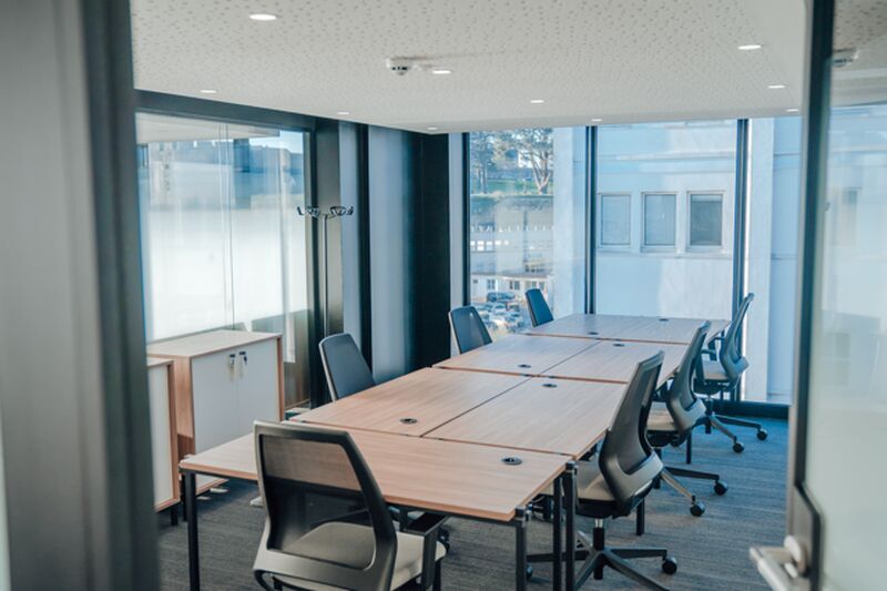 Visuel 3 de l'annonce : BUREAUX PARTAGES OU PRIVATIFS AVEC VUE SUR LA MARINA ET LA RADE DE BREST