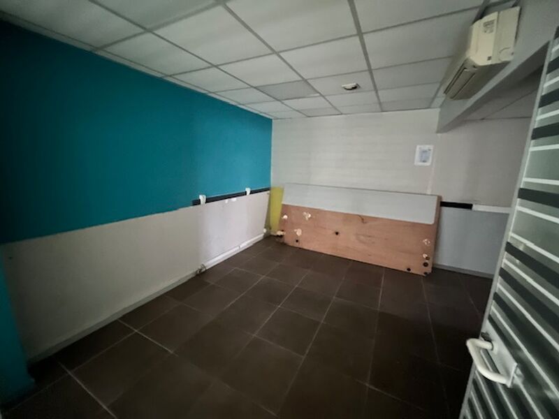 Visuel 5 de l'annonce : LOCAL PROFESSIONNEL A VENDRE - 170 M² - BREST