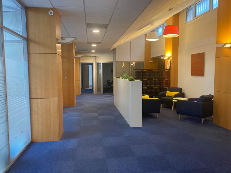 Visuel 5 de l'annonce : BUREAUX 640 M² HYPER CENTRE VILLE BREST EMPLACEMENT PREMIUM