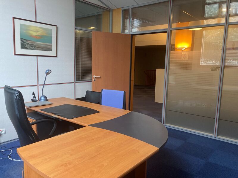 Visuel 10 de l'annonce : BUREAUX 640 M² HYPER CENTRE VILLE BREST EMPLACEMENT PREMIUM