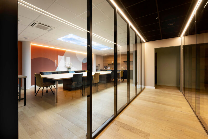 Visuel 11 de l'annonce : Plateaux de bureaux  zone de l'Hermitage à Brest - Hyper visibilité commerciale